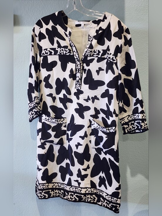 Diane Von Furstenberg Dresses & Skirts - Diane Von Furstenberg (DVF)| Black & White Butterfly Print Midi Dress | Size 10